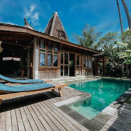 Sarini Villas Blahbatu ภายนอก รูปภาพ