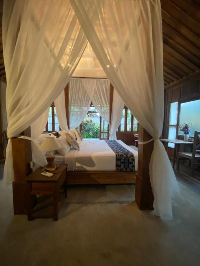 Sarini Villas Blahbatu ภายนอก รูปภาพ