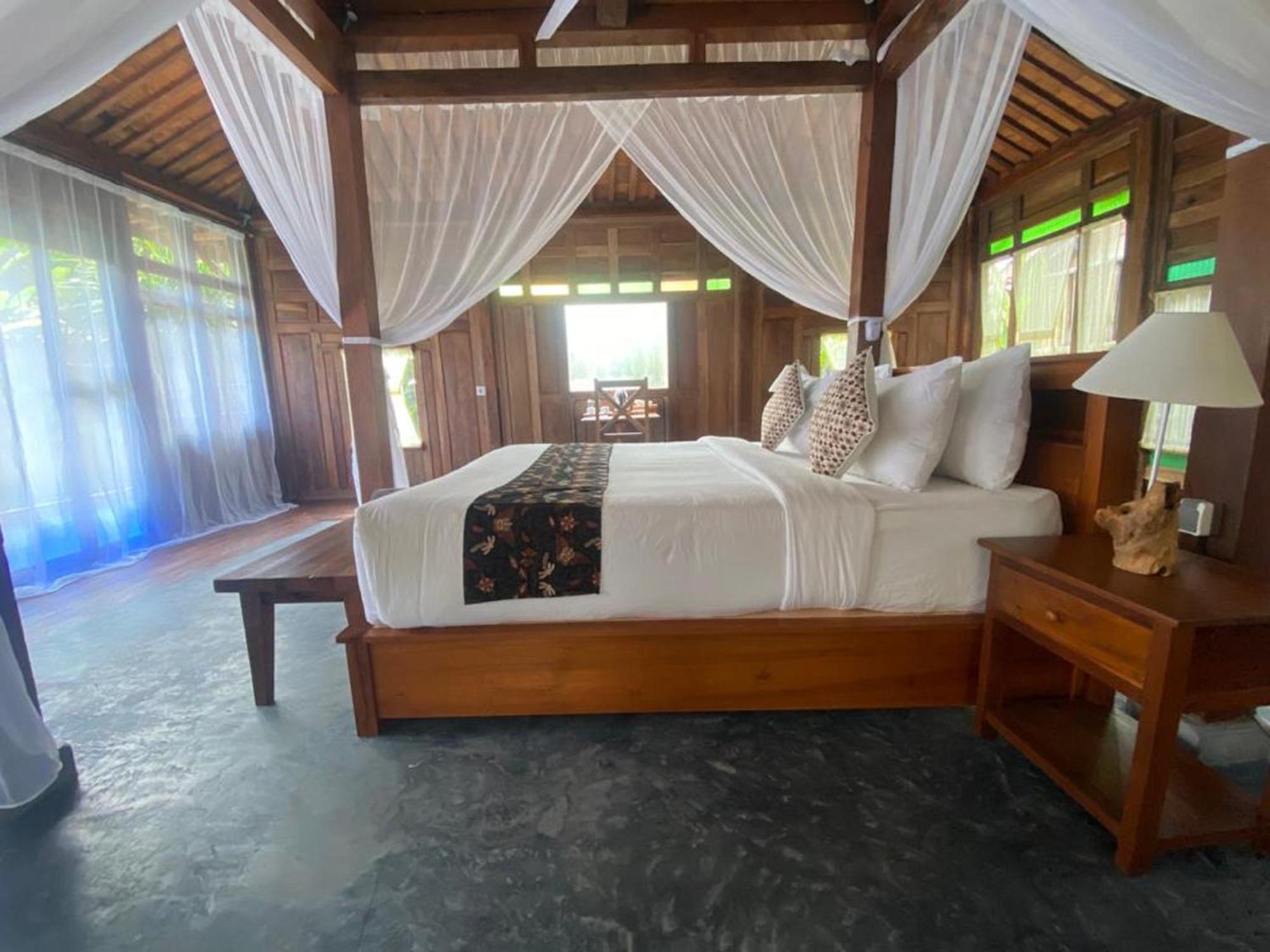 Sarini Villas Blahbatu ภายนอก รูปภาพ